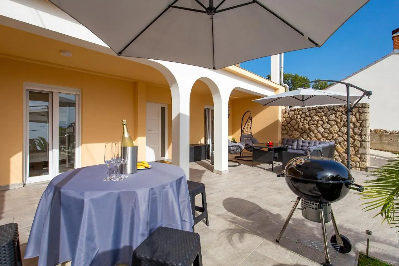 Villa Eva - Apartment Royal Jadranovo